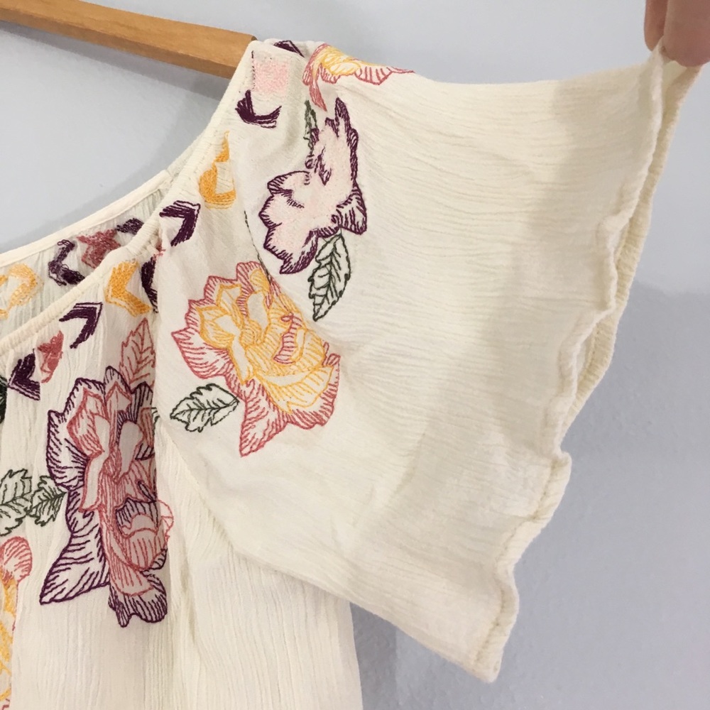 Torrid Floral Embroidered Gauze Blouse Cream Ivory - Picture 6 of 8
